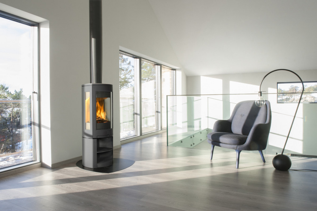 JOTUL F 371v2 Advance BP černý lak